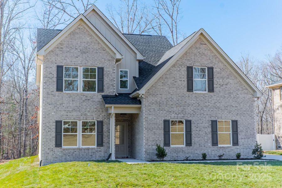 Image 24 of a home in . Image 24 of a home in .