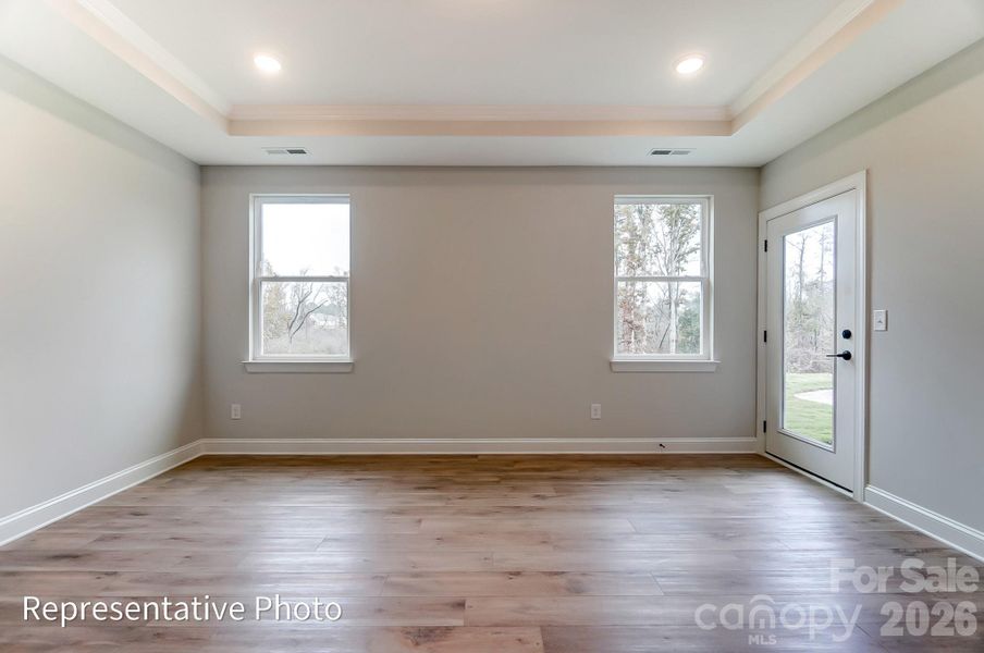 Spacious, unfurnished interior of a new home in Rone Creek, Waxhaw (Image 16).