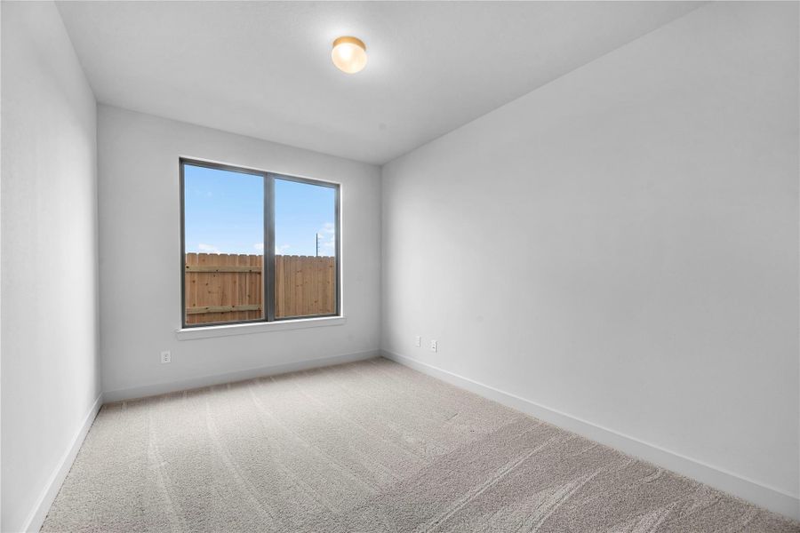 Spacious, unfurnished interior of a new home in Elyson - 60', Katy (Image 9).