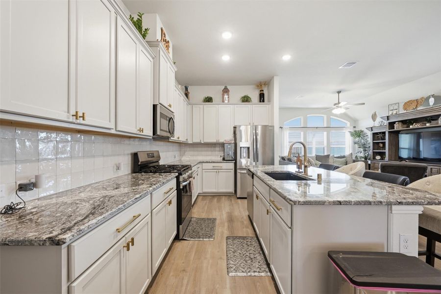 Furnished interior view inside a new home in Oakwood Estates, Waller (Image 10).