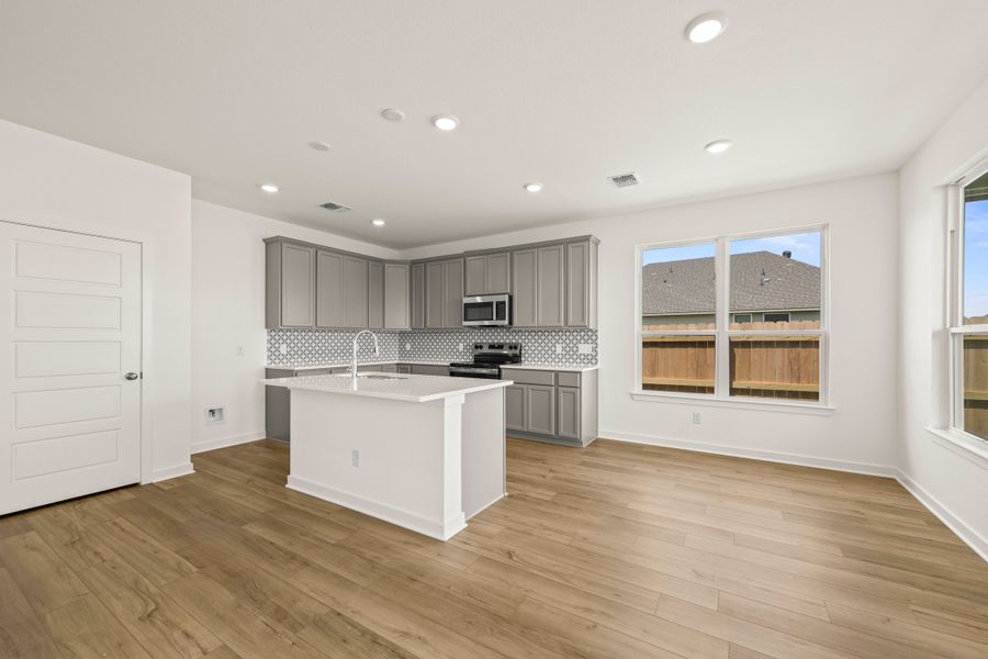 Furnished interior view inside a new home in Hartrick Ranch, Temple (Image 7).