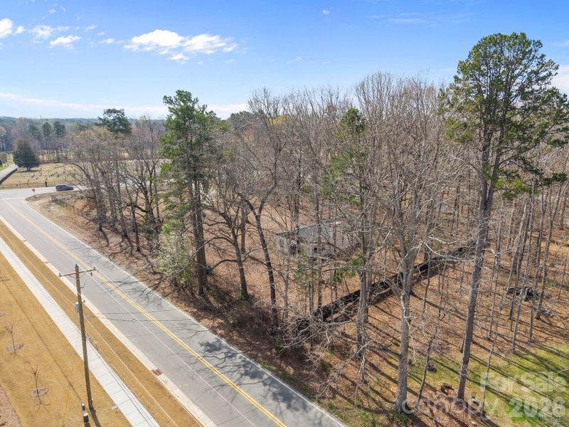 Natural landscape and outdoor views near  in Charlotte (Image 14).