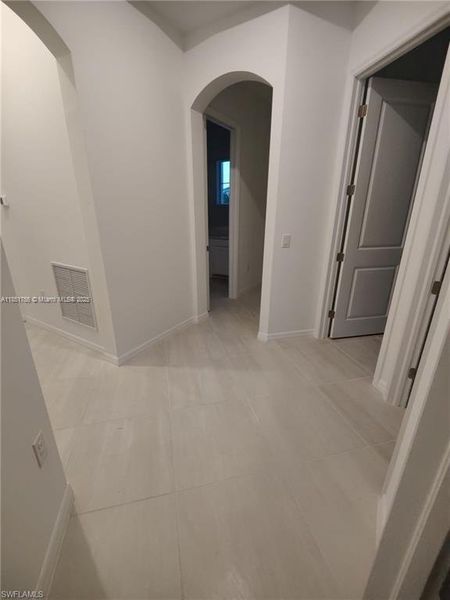 Spacious, unfurnished interior of a new home in , Immokalee (Image 59).