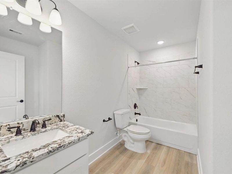 Furnished interior view inside a new home in Lago Mar, Texas City (Image 16).