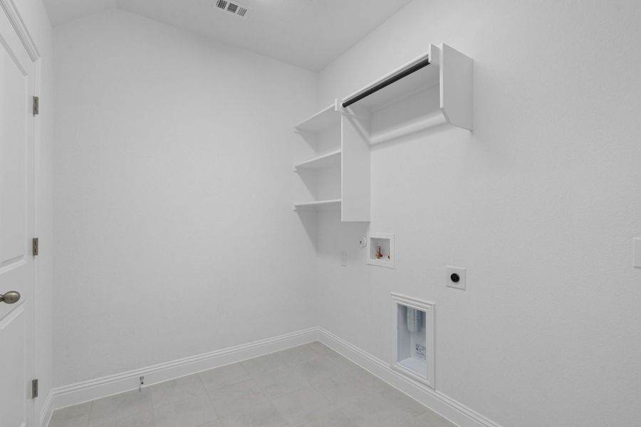 2,926sf New Home in Lago Vista, TX.  - Slide 32