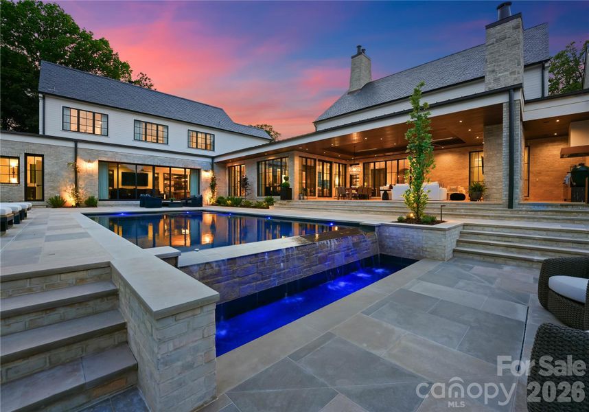 Vanishing edge pool