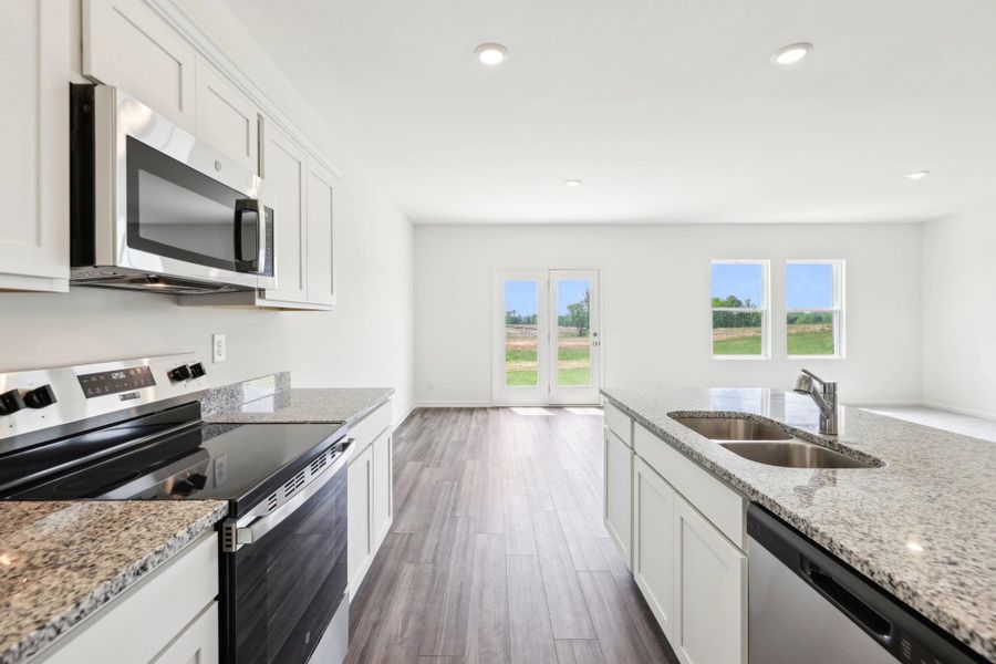 Representative furnished interior of a home built from the Galileo by Starlight Homes in The Summit at Carters Station, Columbia (Image 13).