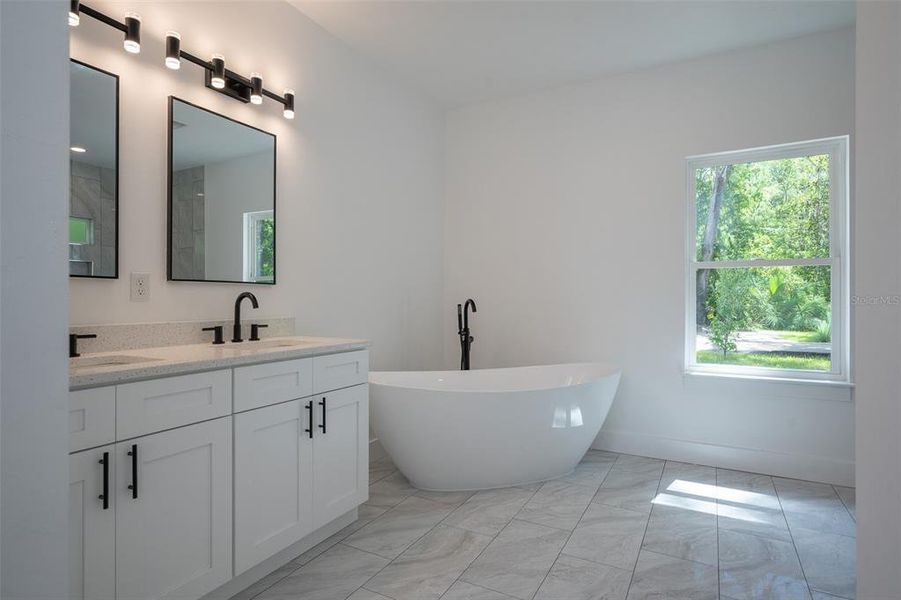 Furnished interior view inside a new home in , Micanopy (Image 8).