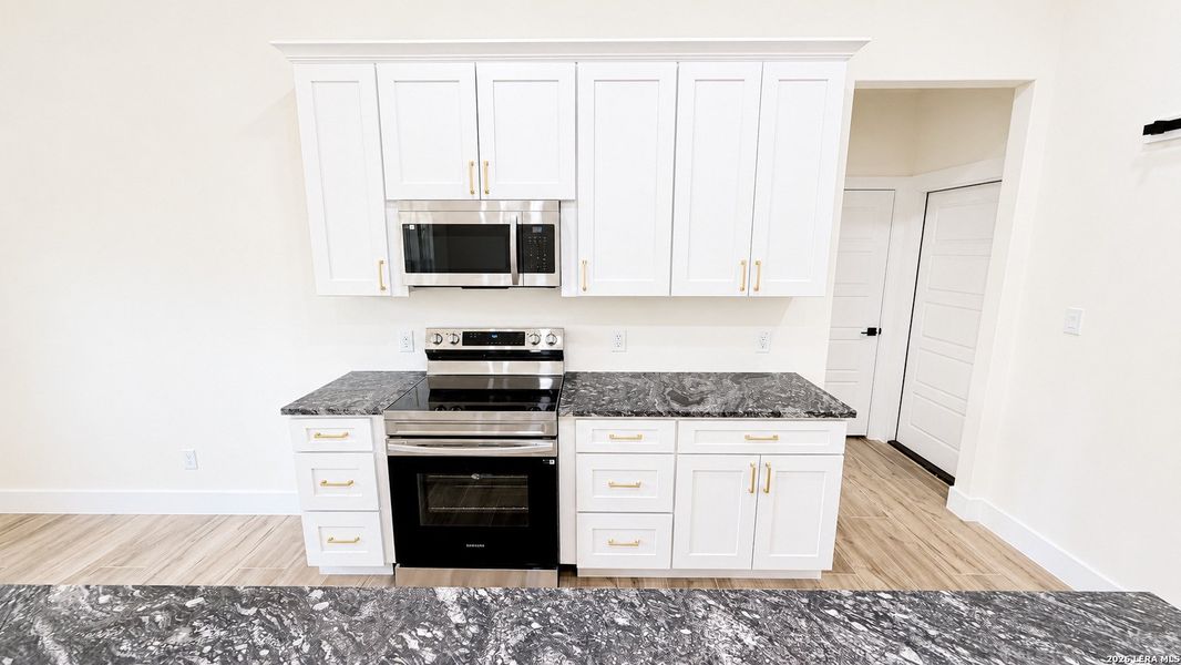 Furnished interior view inside a new home in , Bulverde (Image 18).