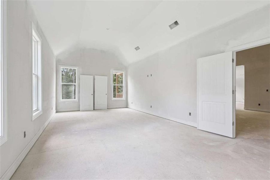 Spacious, unfurnished interior of a new home in Whitestone, Douglasville (Image 32).