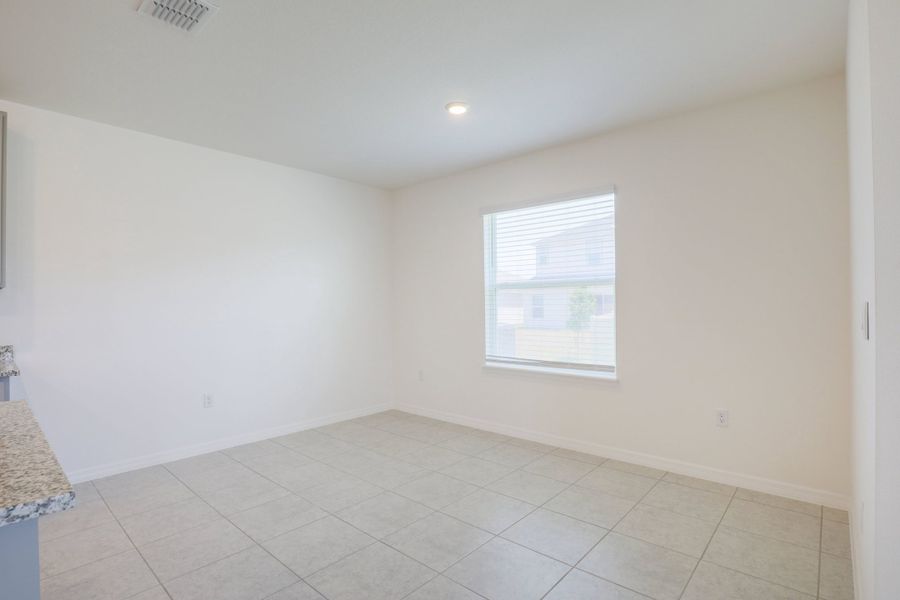Representative unfurnished interior of a home built from the Springfield by Maronda Homes in Hontoon Reserve, Deland (Image 10).