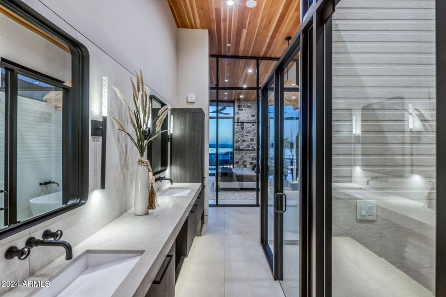 024_PRIMARY BATHROOM 024_PRIMARY BATHROOM