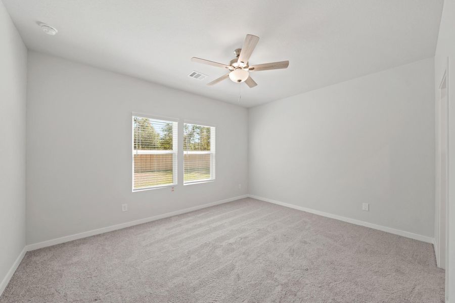 Spacious, unfurnished interior of a new home in Maple Heights, Porter (Image 16).
