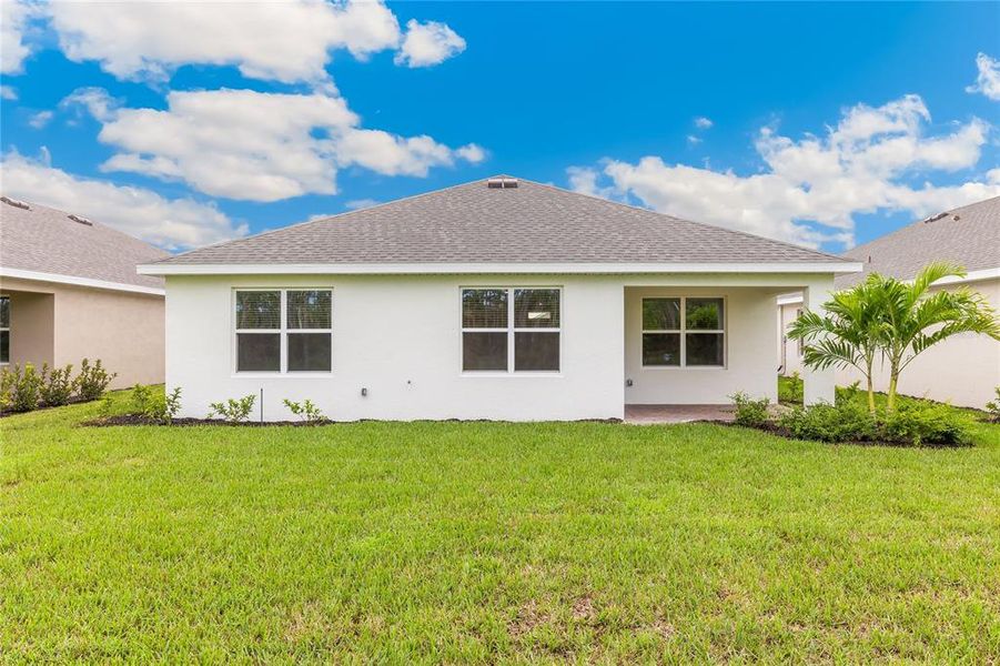 Exterior details and patio area of a home in Seagrass, Punta Gorda (Image 2).