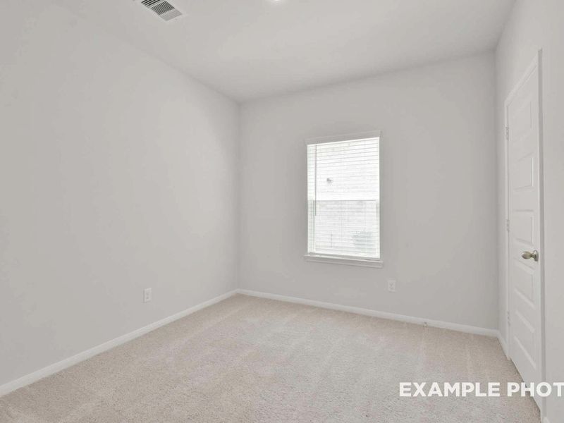 Spacious, unfurnished interior of a new home in Caney Creek Place, Conroe (Image 19).