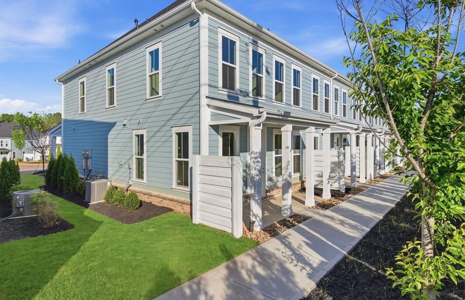 Exterior details and patio area of a home in Alston Park, Greenville (Image 24).