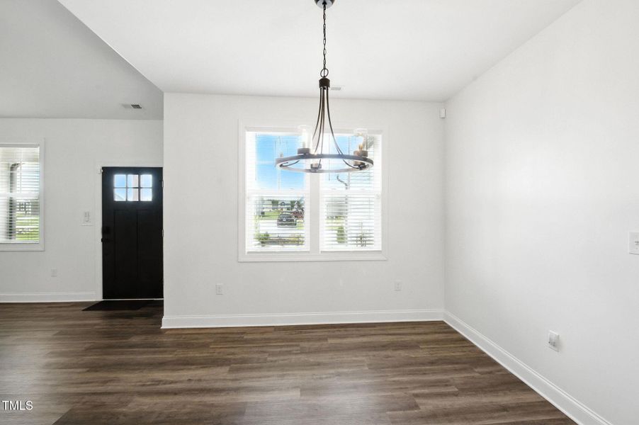 01_3901_Alpha_Ct_Bailey_NC_27807_USA-Ext