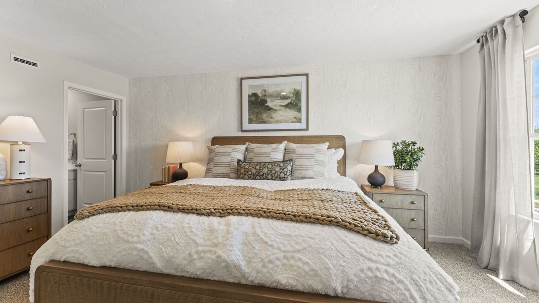 Representative furnished interior of a home built from the Pearson by D.R. Horton in Bancroft Place, Jackson (Image 15).