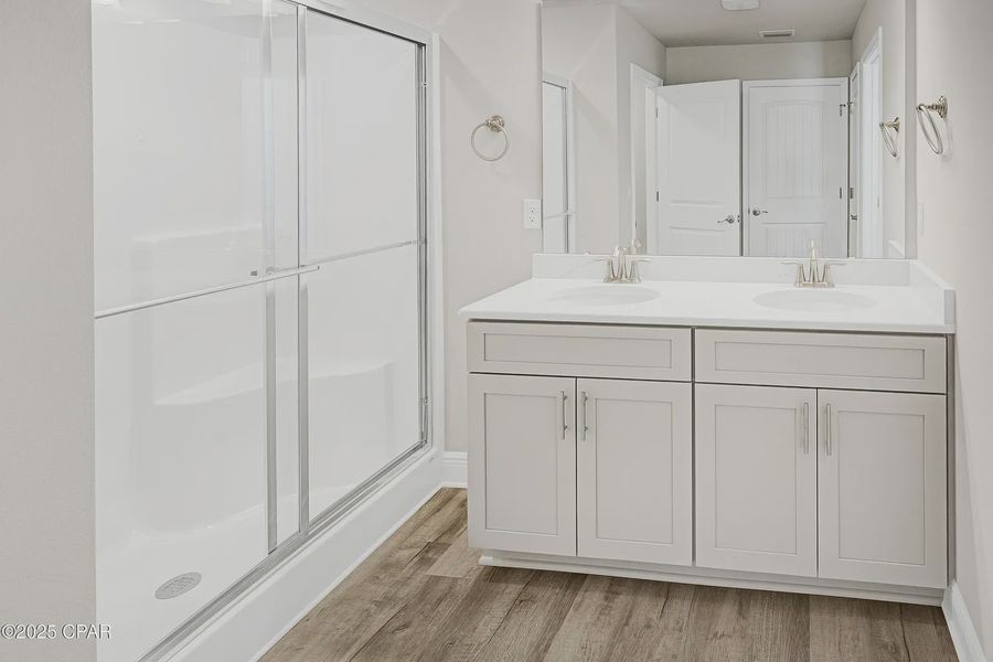 Furnished interior view inside a new home in East Bay, Panama City (Image 5).