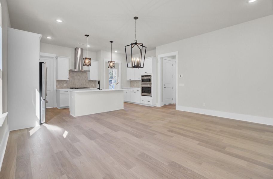 Spacious, unfurnished interior of a new home in Indigo Grove Single Family Homes, Johns Island (Image 29).
