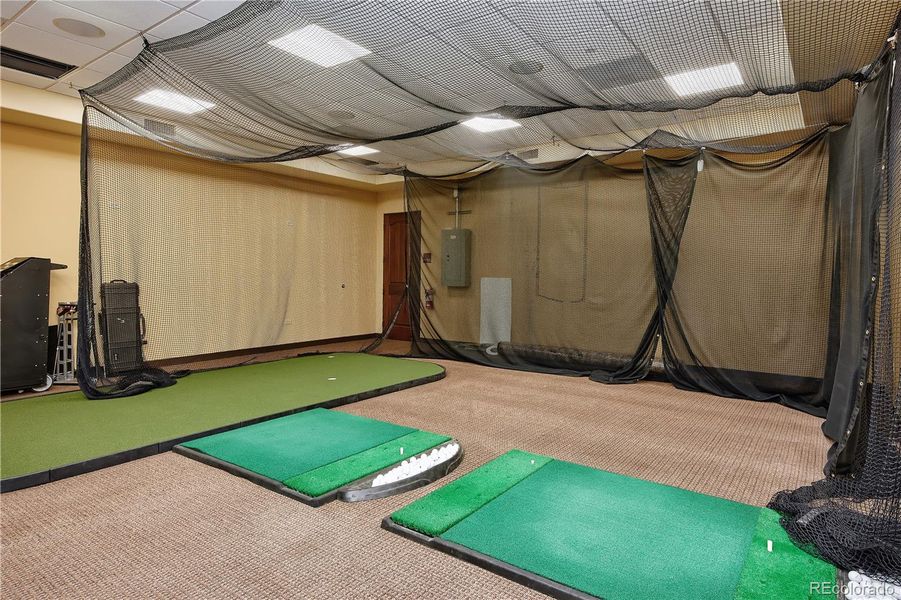 Community amenities in , Parker (Image 27).