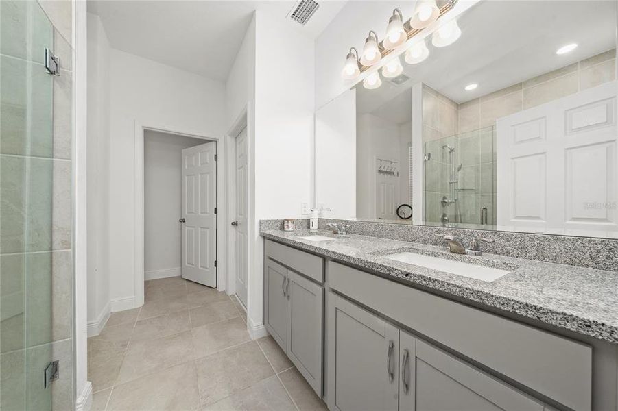 Furnished interior view inside a new home in , Groveland (Image 24).