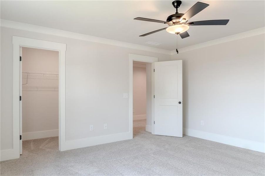 Spacious, unfurnished interior of a new home in Grove Park, Covington (Image 27).