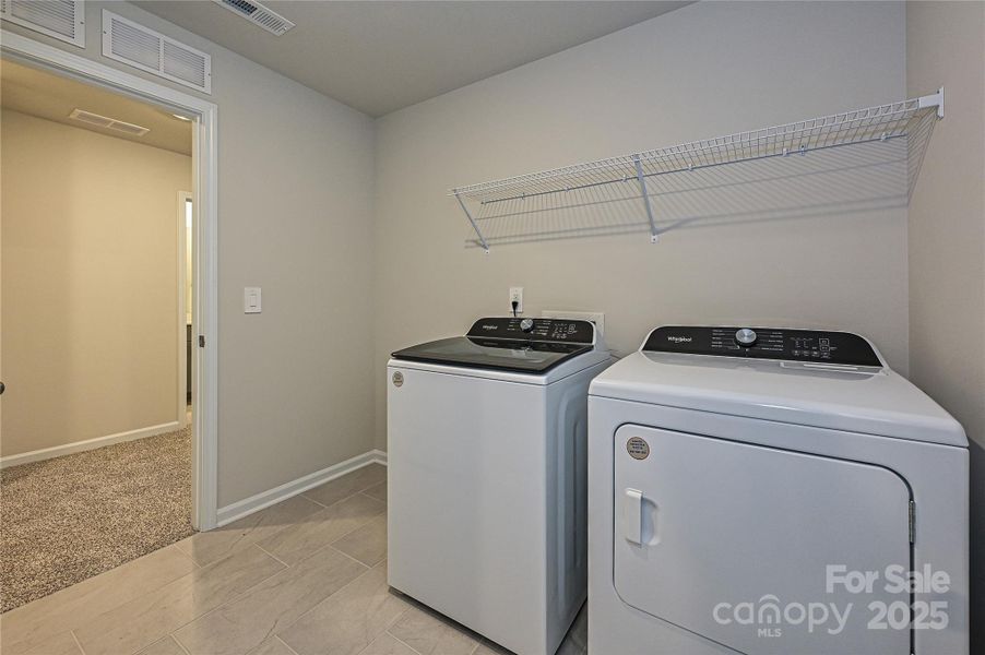 Close-up of interior finishes inside a home in Buffalo Ridge, Newton (Image 7).