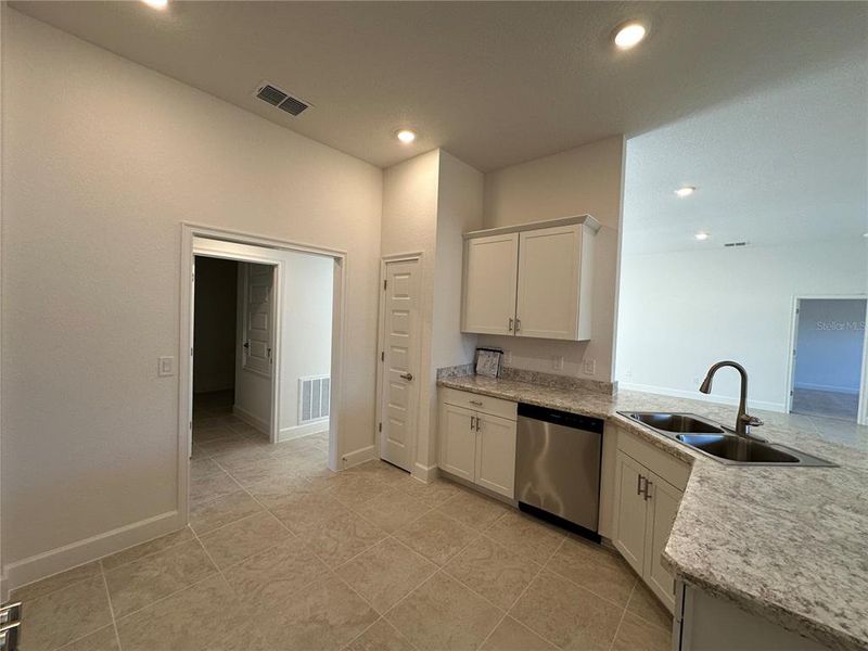 Furnished interior view inside a new home in , Ocala (Image 13).