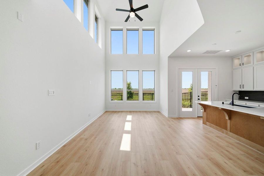 Spacious, unfurnished interior of a new home in Bridgeland, Cypress (Image 16).