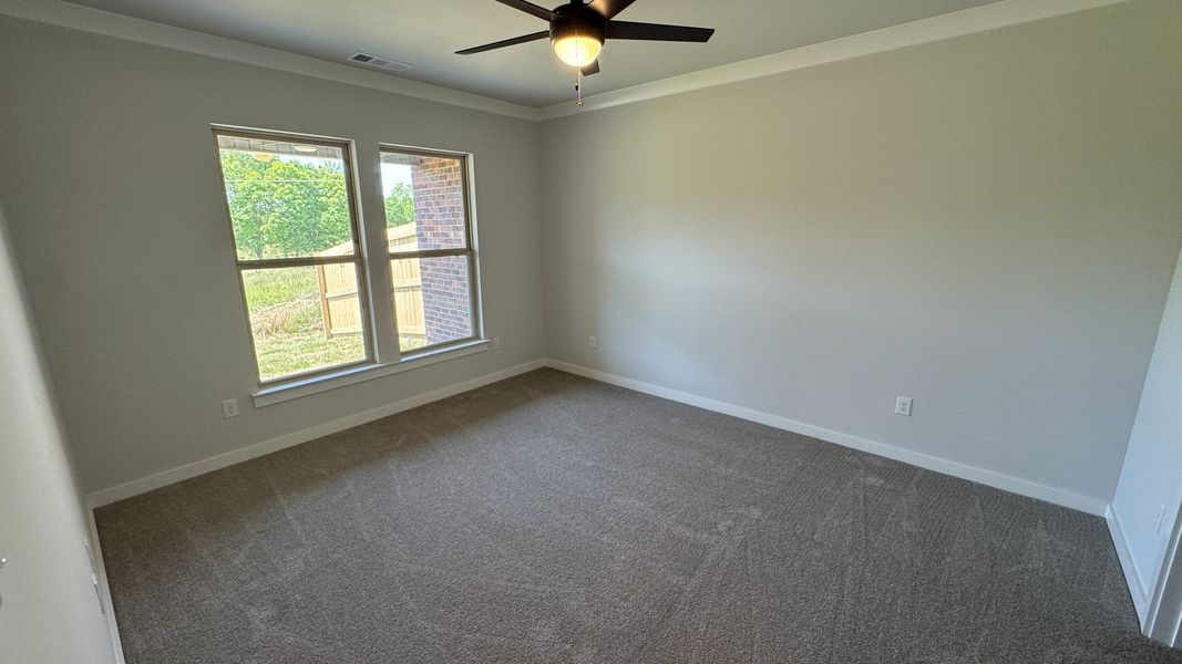 Spacious, unfurnished interior of a new home in The Greens at Legacy Townhomes, Springfield (Image 13).