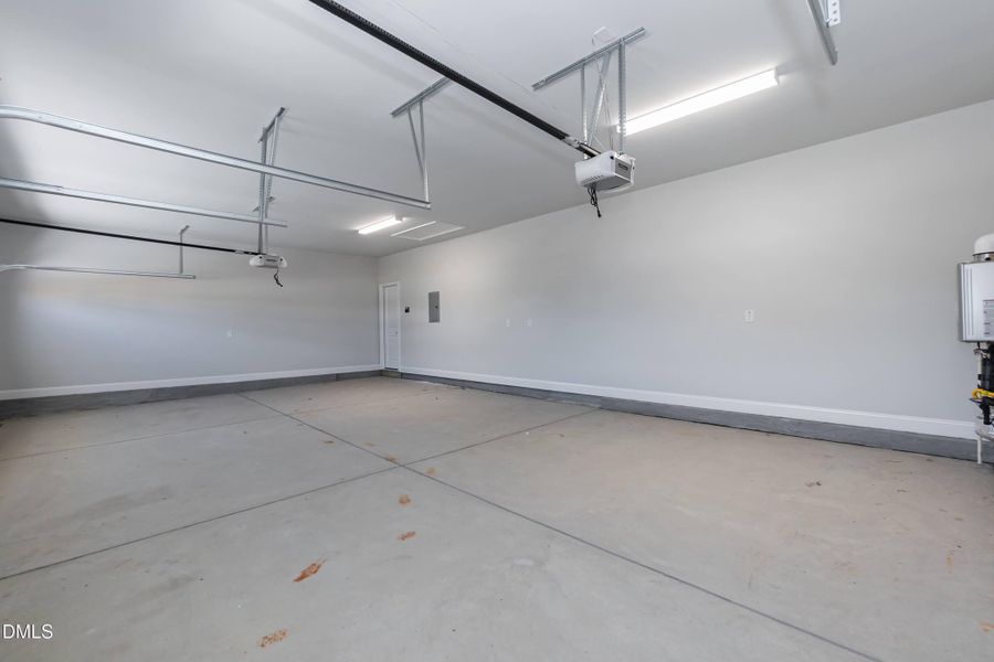 Spacious, unfurnished interior of a new home in Kelly Farms, Lillington (Image 28). Spacious, unfurnished interior of a new home in Kelly Farms, Lillington (Image 28).