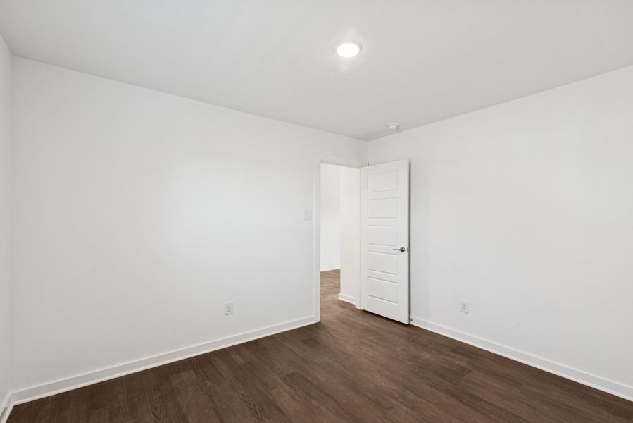 Spacious, unfurnished interior of a new home in Summerview, Fulshear (Image 22).