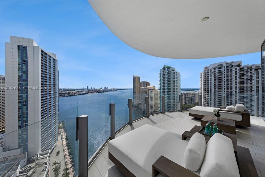Condo located in Miami, FL showcasing its design and architecture (Image 29).