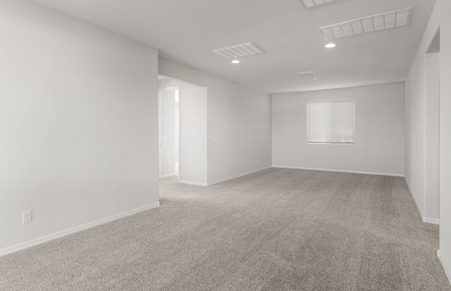 Spacious, unfurnished interior of a new home in Visara, Surprise (Image 22).