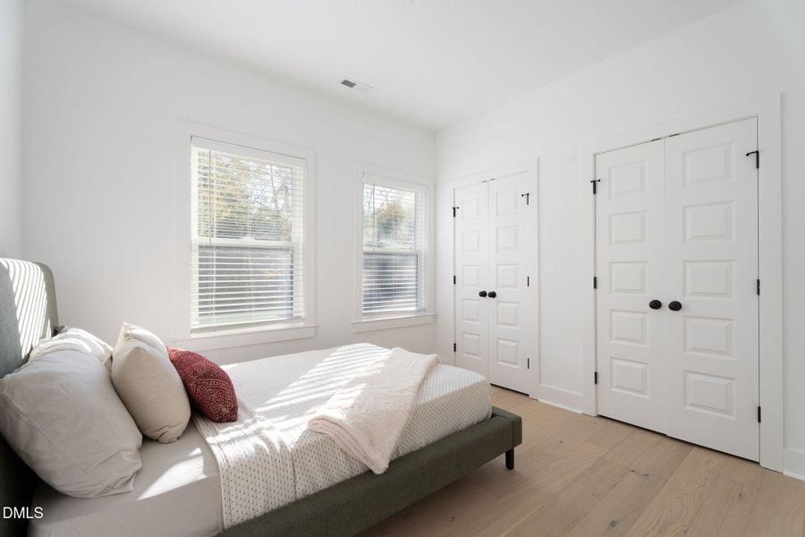 30-web-or-mls-DSC08020 30-web-or-mls-DSC08020