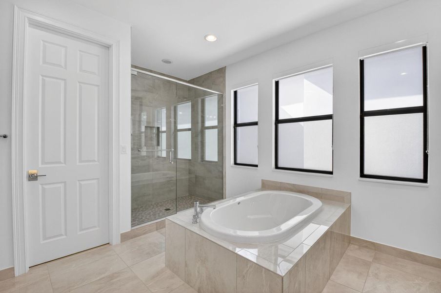 Furnished interior view inside a new home in , Boca Raton (Image 8).