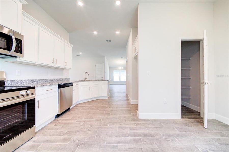 Furnished interior view inside a new home in Abbey Glen, Dade City (Image 5). Furnished interior view inside a new home in Abbey Glen, Dade City (Image 5).
