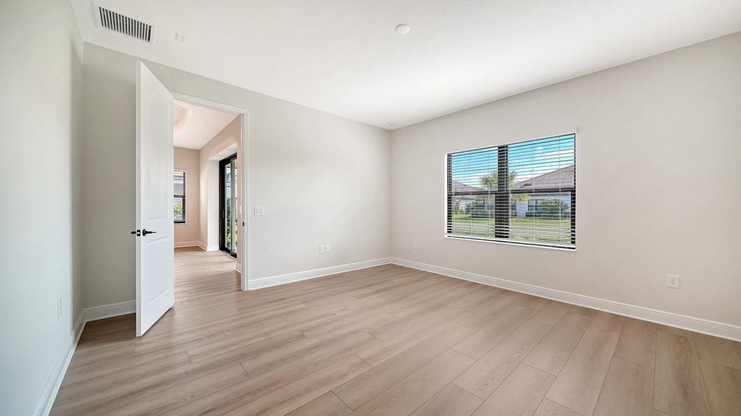 Spacious, unfurnished interior of a new home in Vistera of Venice Real Estate and Homes for Sale in Venice, FL - Neal Communities, Venice (Image 28). Spacious, unfurnished interior of a new home in Vistera of Venice Real Estate and Homes for Sale in Venice, FL - Neal Communities, Venice (Image 28).