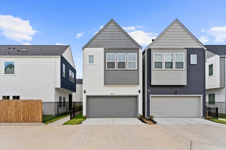 2213 Springwood Vista Ln. - back view