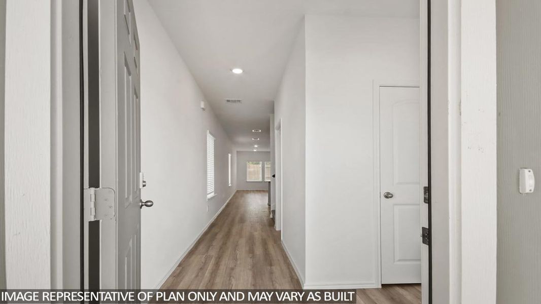 Spacious, unfurnished interior of a new home in Maple Woods, Hockley (Image 10).