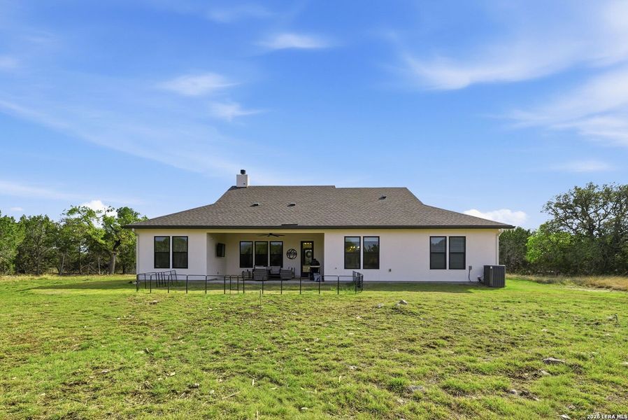 Exterior details and patio area of a home in , Bandera (Image 34).