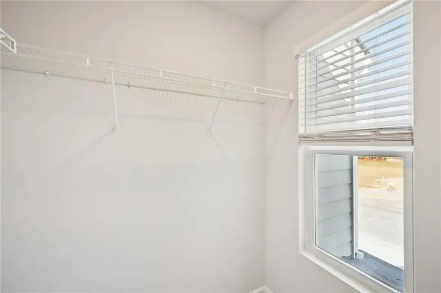 Spacious, unfurnished interior of a new home in Cash's Crossing, Ellenwood (Image 19).