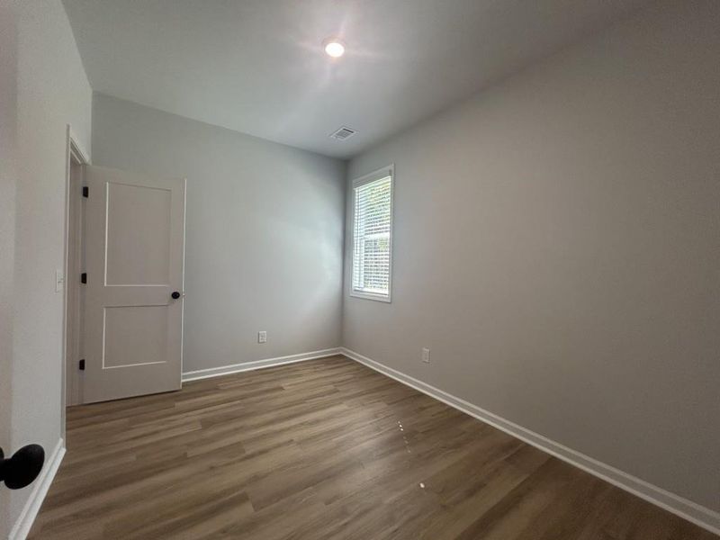 Spacious, unfurnished interior of a new home in , Commerce (Image 16).