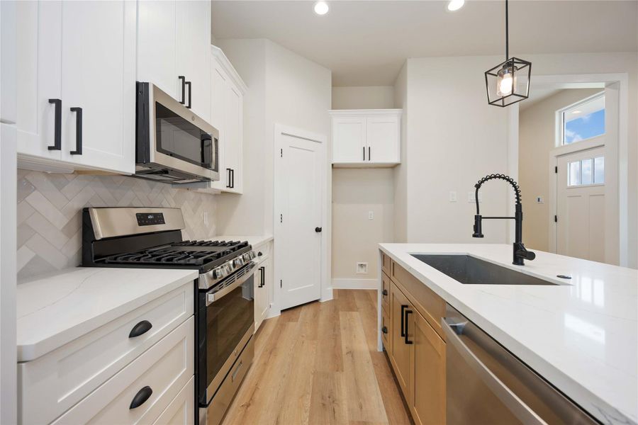 Furnished interior view inside a new home in , Houston (Image 5). Furnished interior view inside a new home in , Houston (Image 5).