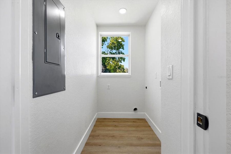 Spacious, unfurnished interior of a new home in , St. Petersburg (Image 37).