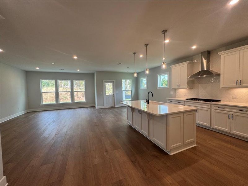 Image 33 of a home in Rose Creek. Image 33 of a home in Rose Creek.