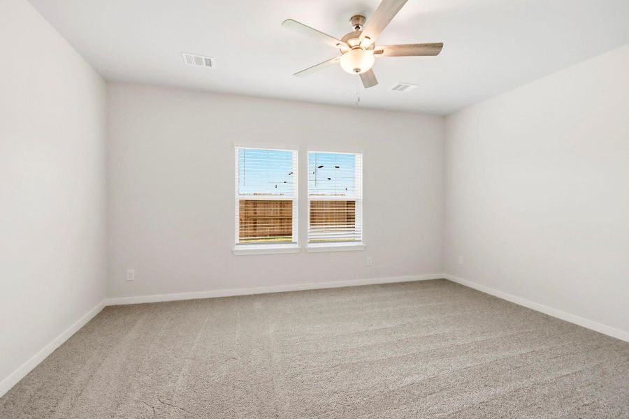 Spacious, unfurnished interior of a new home in Maple Woods, Hockley (Image 10).