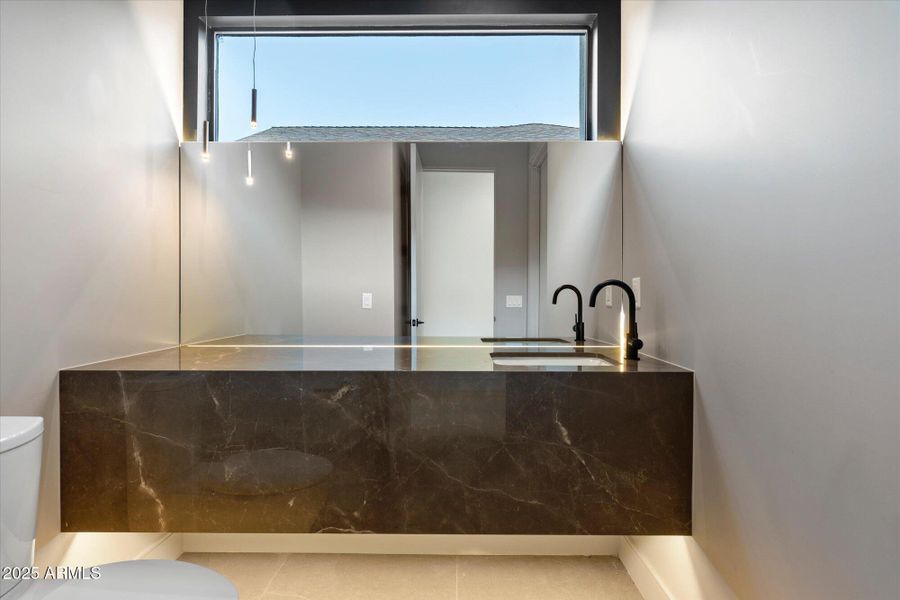 Powder bath on the main level