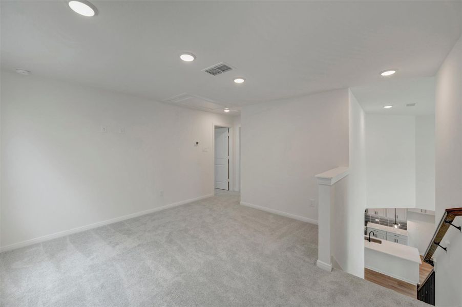 Spacious, unfurnished interior of a new home in Legacy - Retreat Collection, League City (Image 29). Spacious, unfurnished interior of a new home in Legacy - Retreat Collection, League City (Image 29).